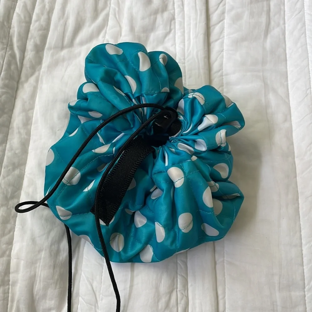 LAY/N/GO Cosmo cosmetic drawstring bag